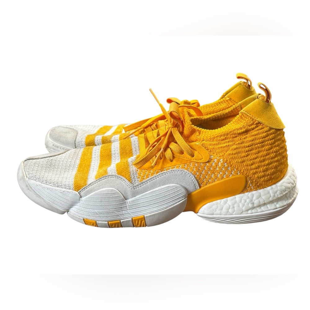 Adidas Trae Young 2 Men’s Knit White Gold Basketball Shoes Size 12.5